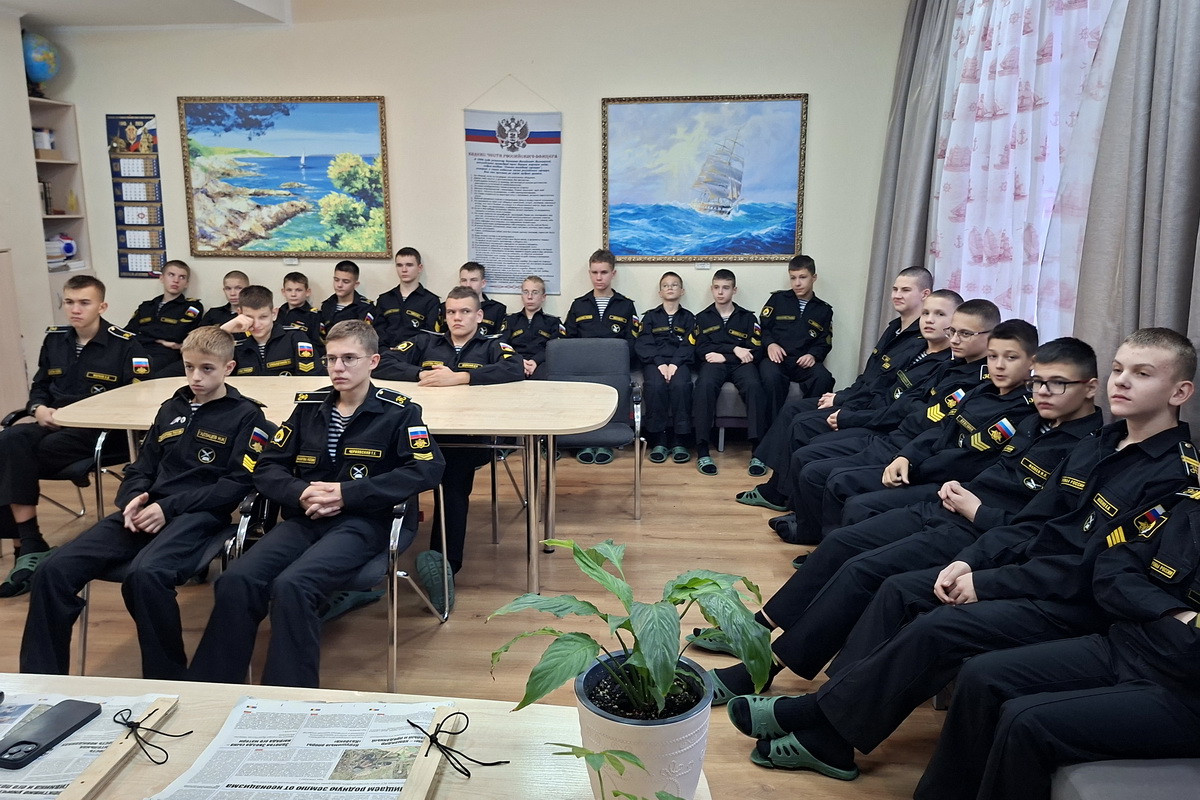 Пионеры-герои. Их подвиг не знал возраста
